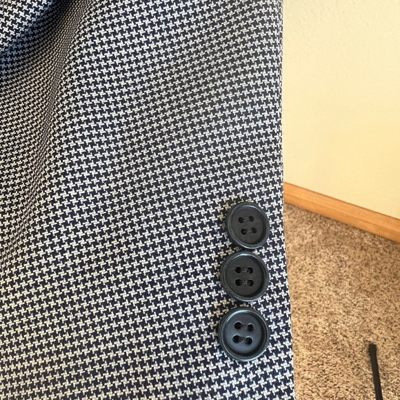 Canali Navy Check Blazer Size 50 Italian - Picture 2 of 7